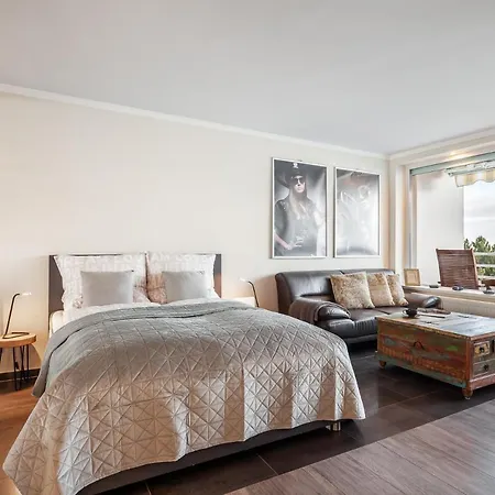 Traumblick, In Strandlage Mit Erstklassigem Meerblick Sierksdorf